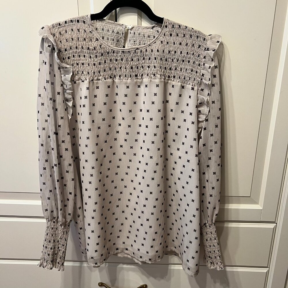 Ivory Smocked Ruffle Shoulder Long Sleeve Lightweight Blouse (2X) SO CUTE! - Picture 1 of 13